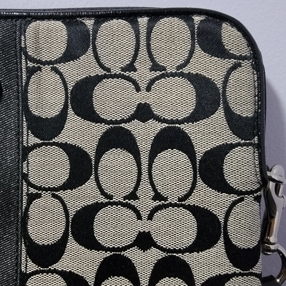 Coach Monogram iPad Tablet Carrying Case with Shoulder Strap - Picture 4 of 11